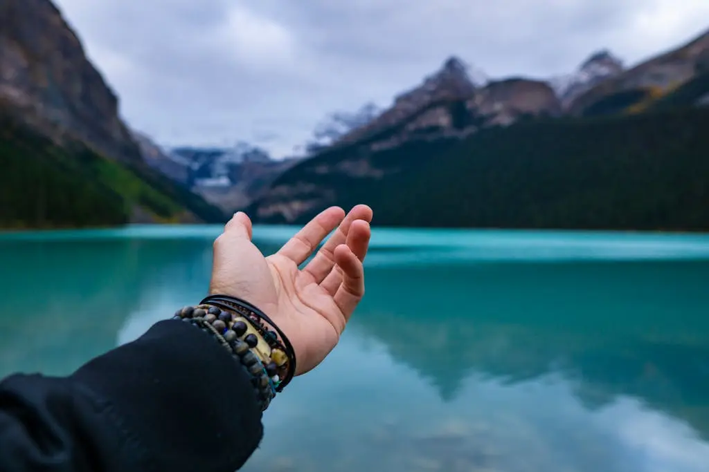 Tourisme et bijoux : l’alliance du voyage et du style 