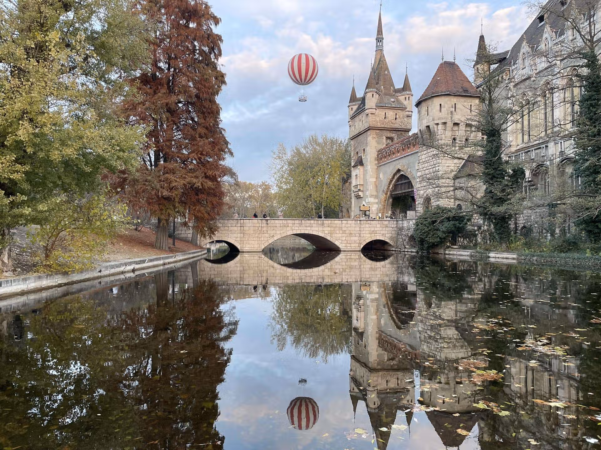 Les secrets de Budapest : l’importance d’une visite guidée personnalisée pour mieux comprendre la ville 34 Les secrets de Budapest : l’importance d’une visite guidée personnalisée pour mieux comprendre la ville